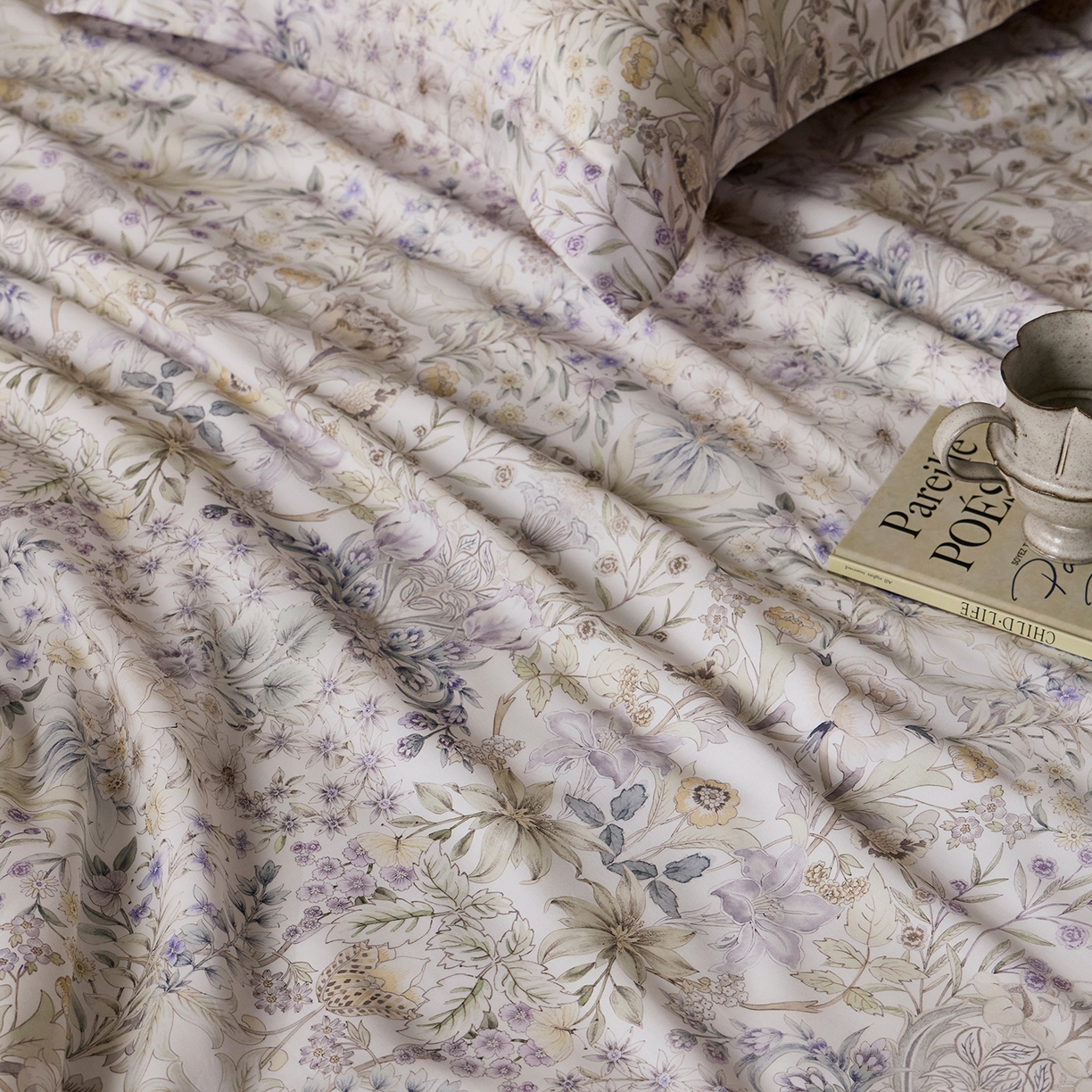 91家纺网 家纺一手货源 找家纺 丽笙被芯 2026新款兰精天丝数码印花蚕丝镂空夏被夏凉被空调被 瑞纳斯-紫