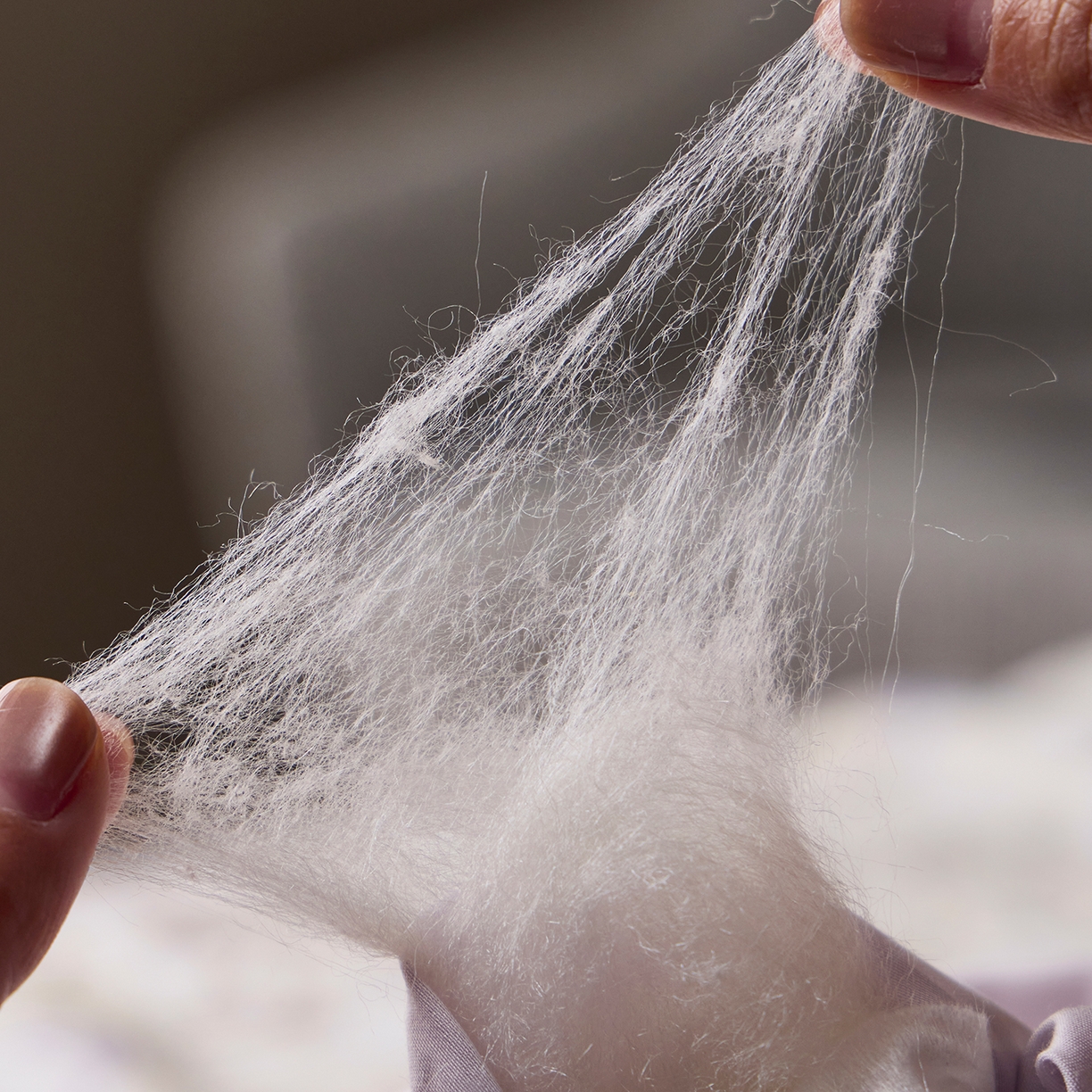 91家纺网 家纺一手货源 找家纺 丽笙被芯 2026新款兰精天丝数码印花蚕丝镂空夏被夏凉被空调被 瑞纳斯-紫