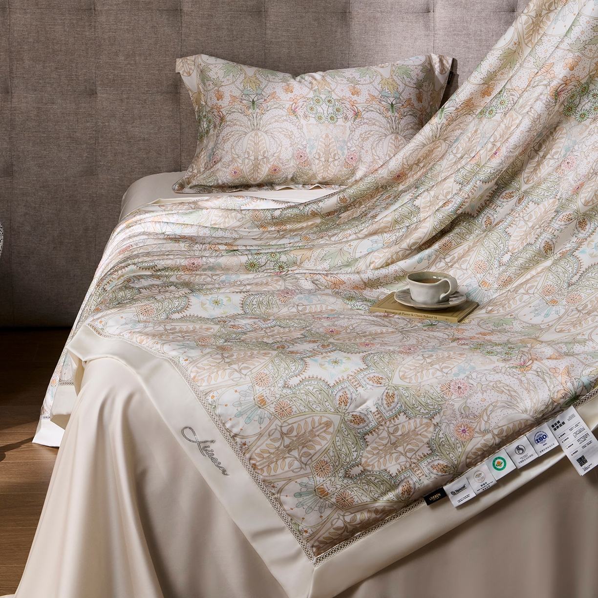 91家纺网 家纺一手货源 找家纺 丽笙被芯 2026新款兰精天丝数码印花蚕丝镂空夏被夏凉被空调被 莎布蕾