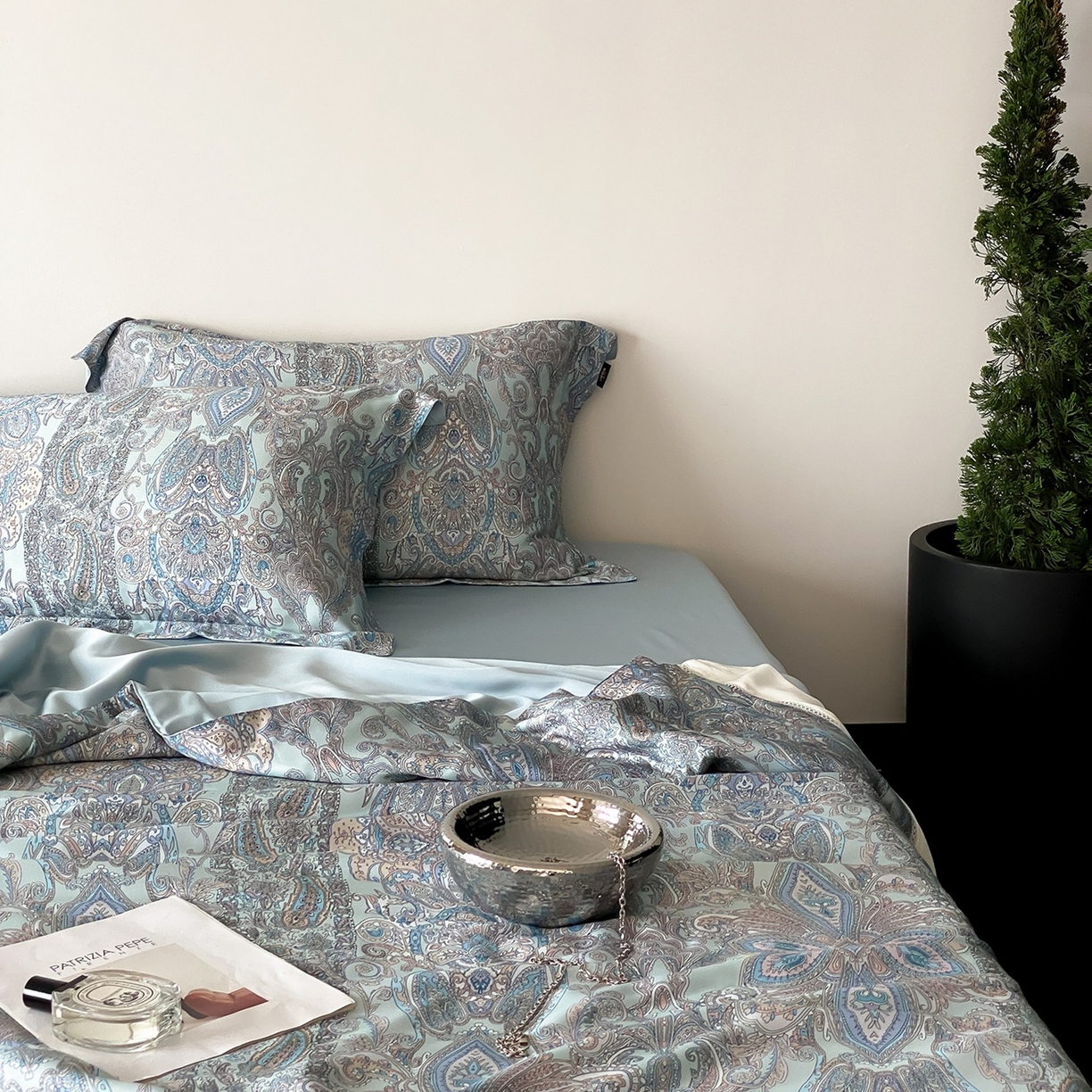 91家纺网 家纺一手货源 找家纺 丽笙被芯 2026新款A类兰精天丝数码印花Naia镂空夏被夏凉被空调被-系列二 娜莉斯