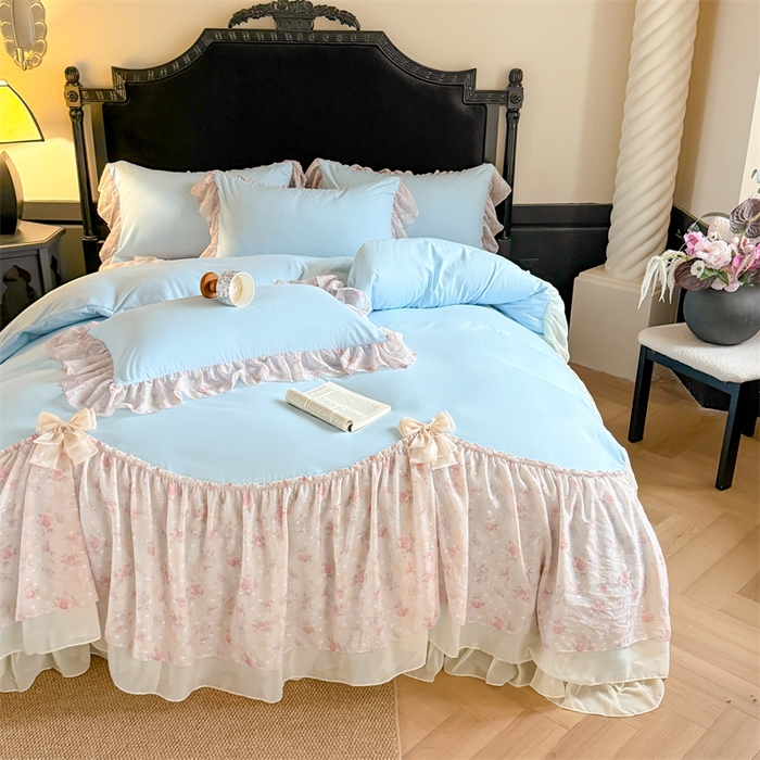 91家纺网 家纺一手货源 找家纺 富盛家纺 2026新款水洗亲肤棉雪纺蕾丝刺绣法式床裙韩版四件套 浪漫主义-蓝