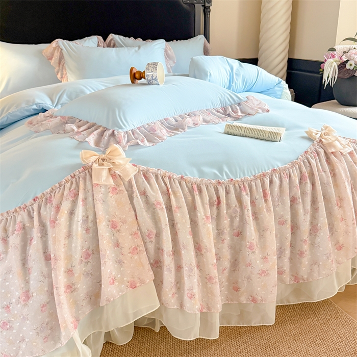 91家纺网 家纺一手货源 找家纺 富盛家纺 2026新款水洗亲肤棉雪纺蕾丝刺绣法式床裙韩版四件套 浪漫主义-蓝