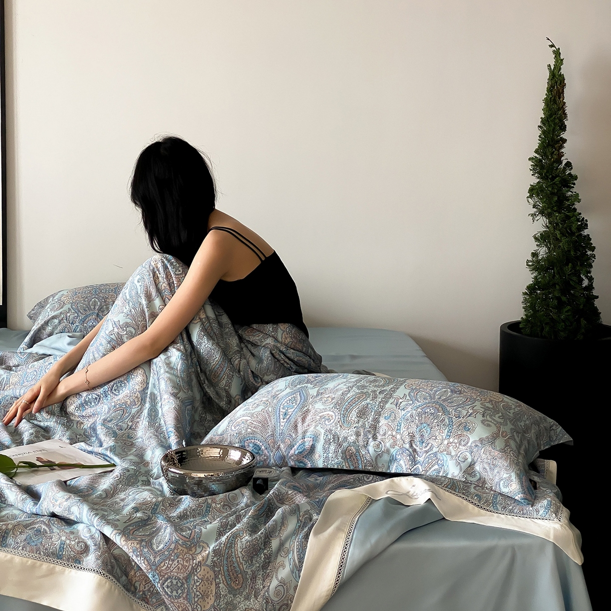 91家纺网 家纺一手货源 找家纺 丽笙被芯 2026新款A类兰精天丝数码印花Naia镂空夏被夏凉被空调被-系列二 娜莉斯