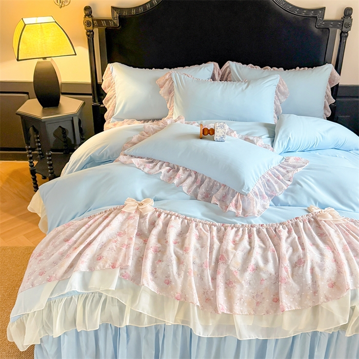 91家纺网 家纺一手货源 找家纺 富盛家纺 2026新款水洗亲肤棉雪纺蕾丝刺绣法式床裙韩版四件套 浪漫主义-蓝