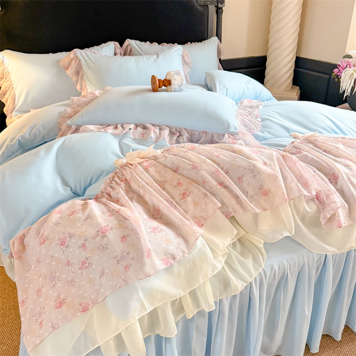 91家纺网 家纺一手货源 找家纺 富盛家纺 2026新款水洗亲肤棉雪纺蕾丝刺绣法式床裙韩版四件套 浪漫主义-蓝