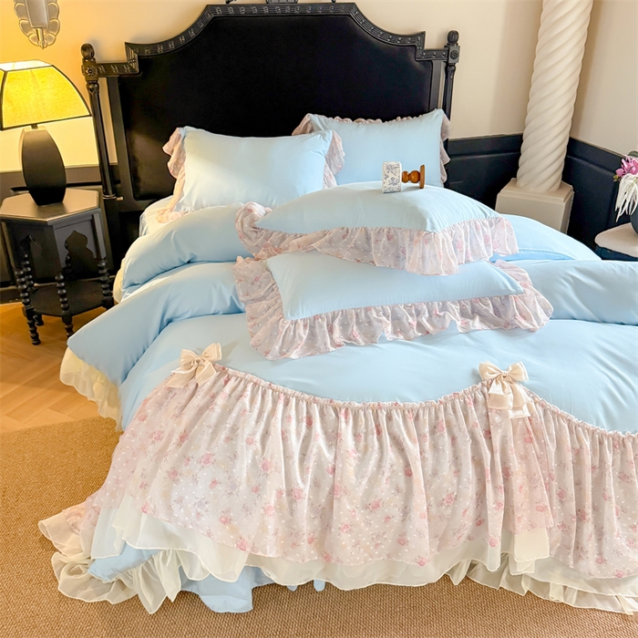 91家纺网 家纺一手货源 找家纺 富盛家纺 2026新款水洗亲肤棉雪纺蕾丝刺绣法式床裙韩版四件套 浪漫主义-蓝