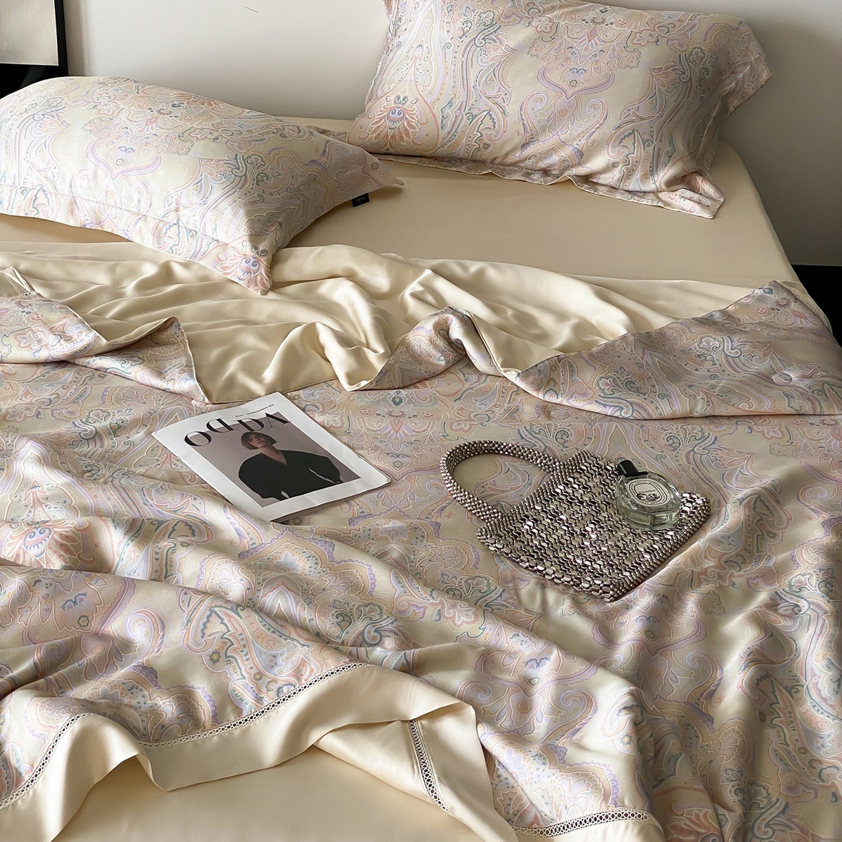 91家纺网 家纺一手货源 找家纺 丽笙被芯 2026新款A类兰精天丝数码印花Naia镂空夏被夏凉被空调被-系列二 切尔西