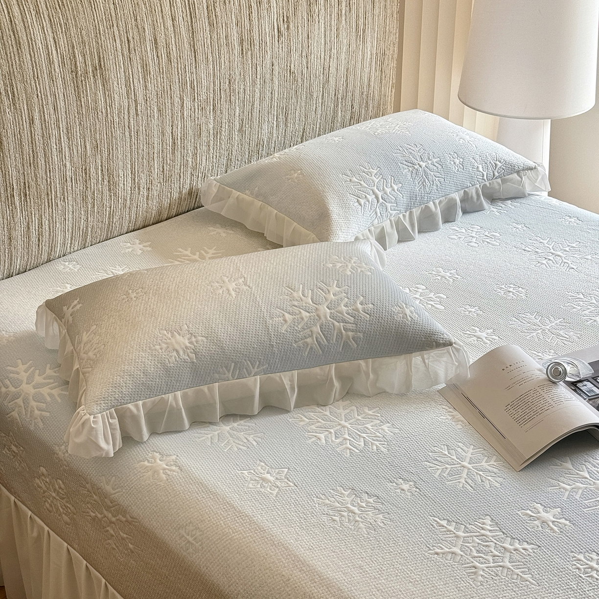 91家纺网 家纺一手货源 找家纺 傲蕾良品 2026新款韩国高分子冰丝软凉席【床裙款】 冰雪奇缘