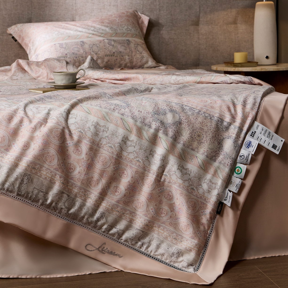 91家纺网 家纺一手货源 找家纺 丽笙被芯 2026新款兰精天丝数码印花蚕丝镂空夏被夏凉被空调被 伊莉安