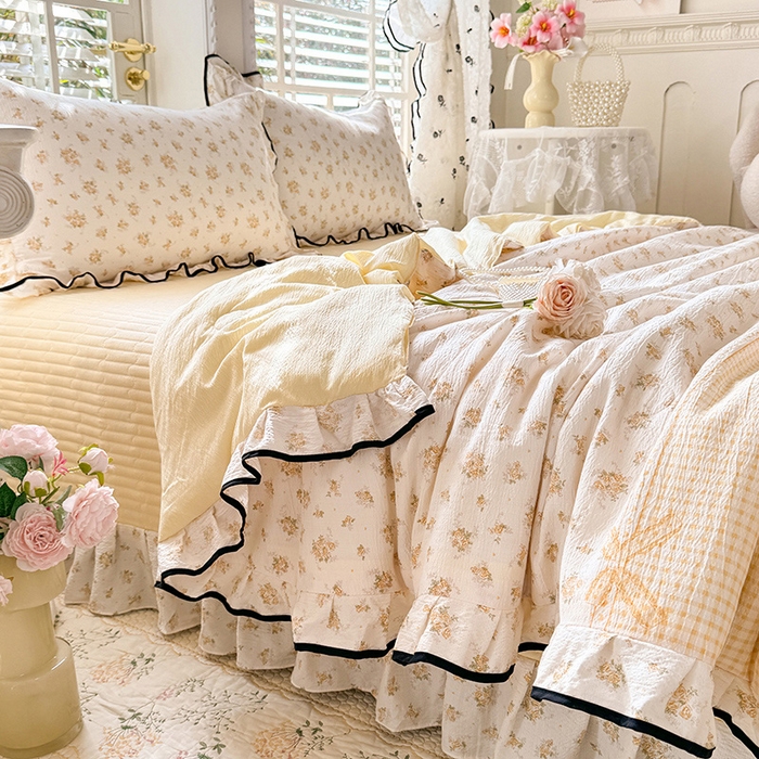 91家纺网 家纺一手货源 找家纺 韩约家纺 2026春夏新款皱皱纱床盖款夏被夏凉被空调被四件套 佳期如梦