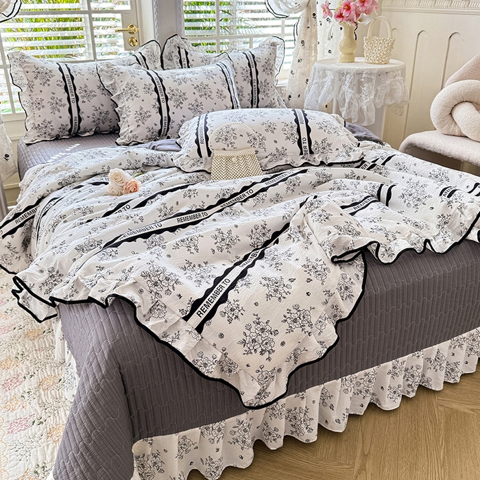 91家纺网 家纺一手货源 找家纺 韩约家纺 2026春夏新款皱皱纱床盖款夏被夏凉被空调被四件套 安娜花园