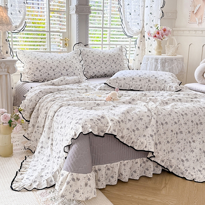 91家纺网 家纺一手货源 找家纺 韩约家纺 2026春夏新款皱皱纱床盖款夏被夏凉被空调被四件套 花语