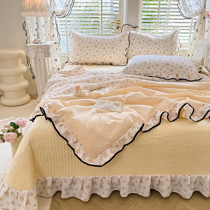 91家纺网 家纺一手货源 找家纺 韩约家纺 2026春夏新款皱皱纱床盖款夏被夏凉被空调被四件套 佳期如梦