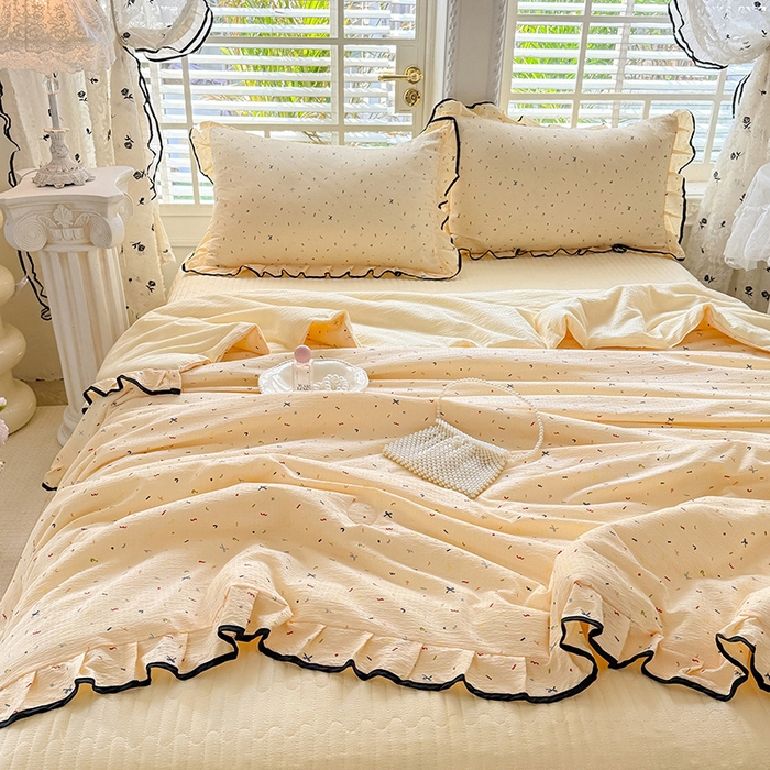 91家纺网 家纺一手货源 找家纺 韩约家纺 2026春夏新款皱皱纱床盖款夏被夏凉被空调被四件套 蜡笔画