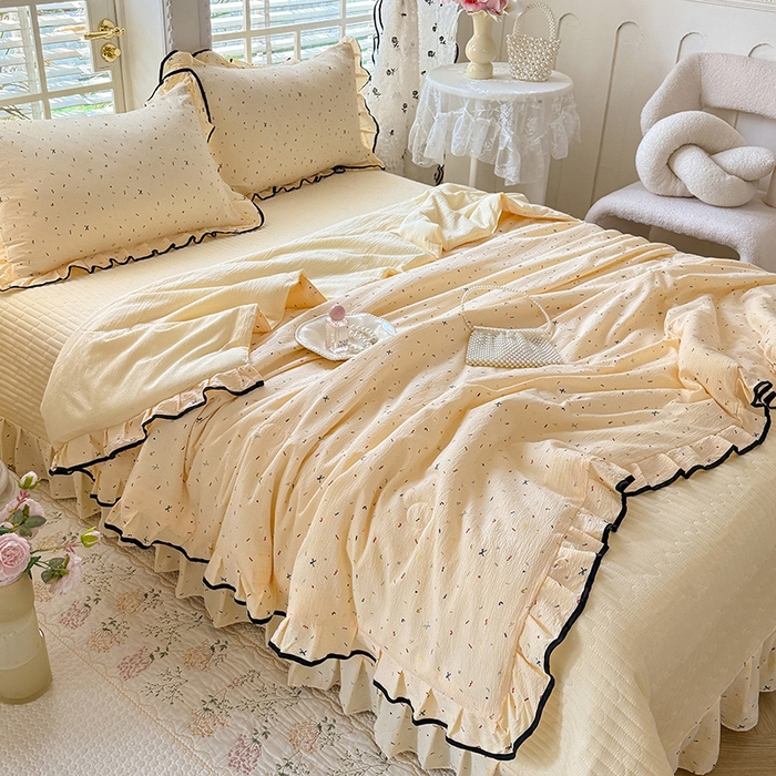 91家纺网 家纺一手货源 找家纺 韩约家纺 2026春夏新款皱皱纱床盖款夏被夏凉被空调被四件套 蜡笔画