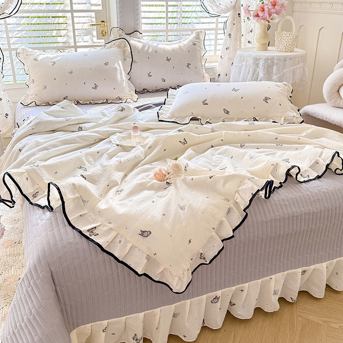 91家纺网 家纺一手货源 找家纺 韩约家纺 2026春夏新款皱皱纱床盖款夏被夏凉被空调被四件套 梦蝶