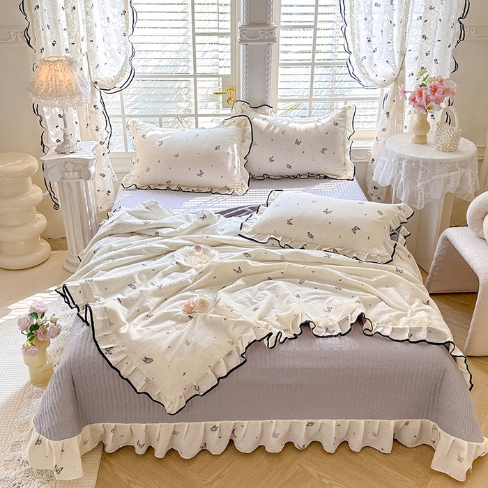 91家纺网 家纺一手货源 找家纺 韩约家纺 2026春夏新款皱皱纱床盖款夏被夏凉被空调被四件套 梦蝶