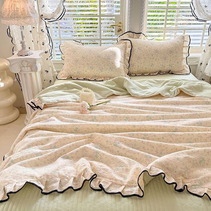 91家纺网 家纺一手货源 找家纺 韩约家纺 2026春夏新款皱皱纱床盖款夏被夏凉被空调被四件套 蔷薇花开