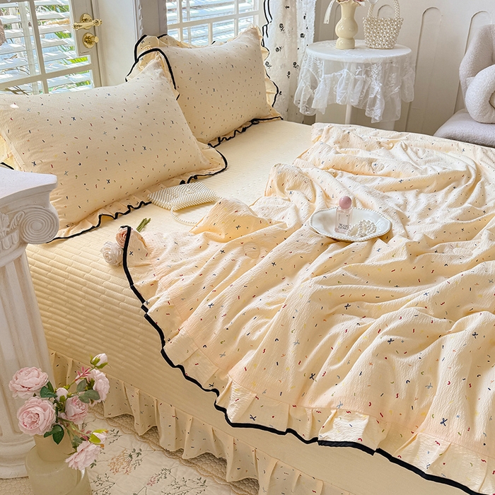 91家纺网 家纺一手货源 找家纺 韩约家纺 2026春夏新款皱皱纱床盖款夏被夏凉被空调被四件套 蜡笔画