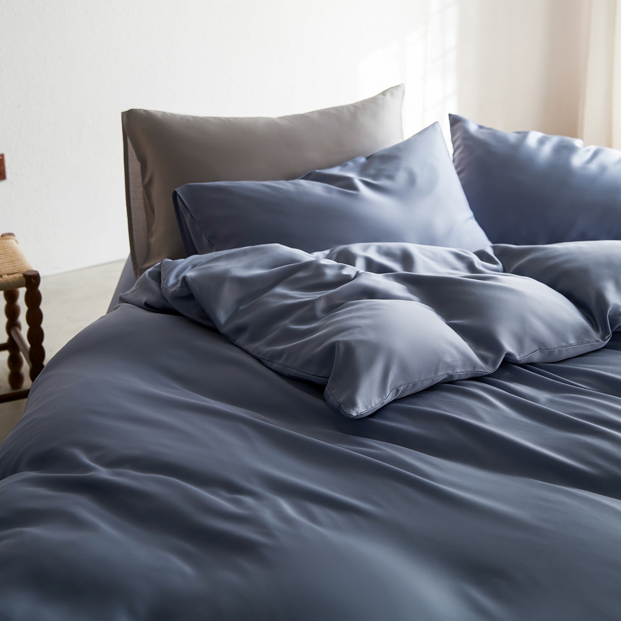 91家纺网 家纺一手货源 找家纺 轩和家居 2026新款60支奥地利兰精天丝四件套 劳伦蓝