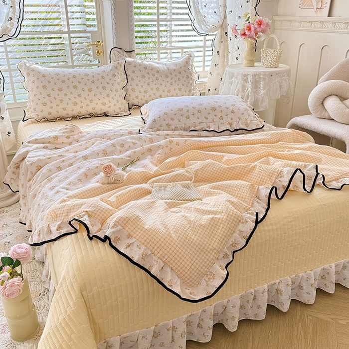 91家纺网 家纺一手货源 找家纺 韩约家纺 2026春夏新款皱皱纱床盖款夏被夏凉被空调被四件套 佳期如梦