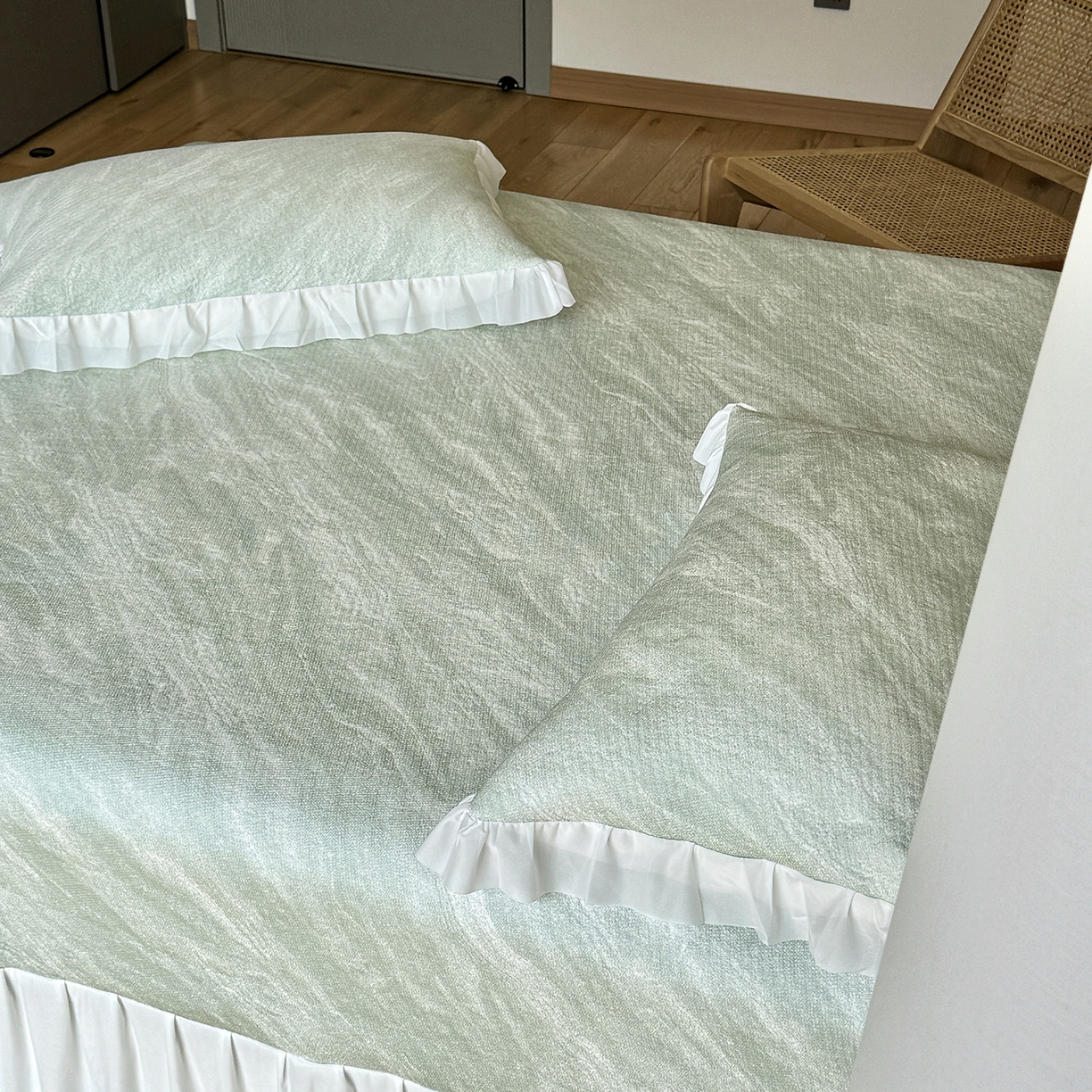 91家纺网 家纺一手货源 找家纺 傲蕾良品 2026新款韩国高分子冰丝软凉席【床裙款】 青纱云纹