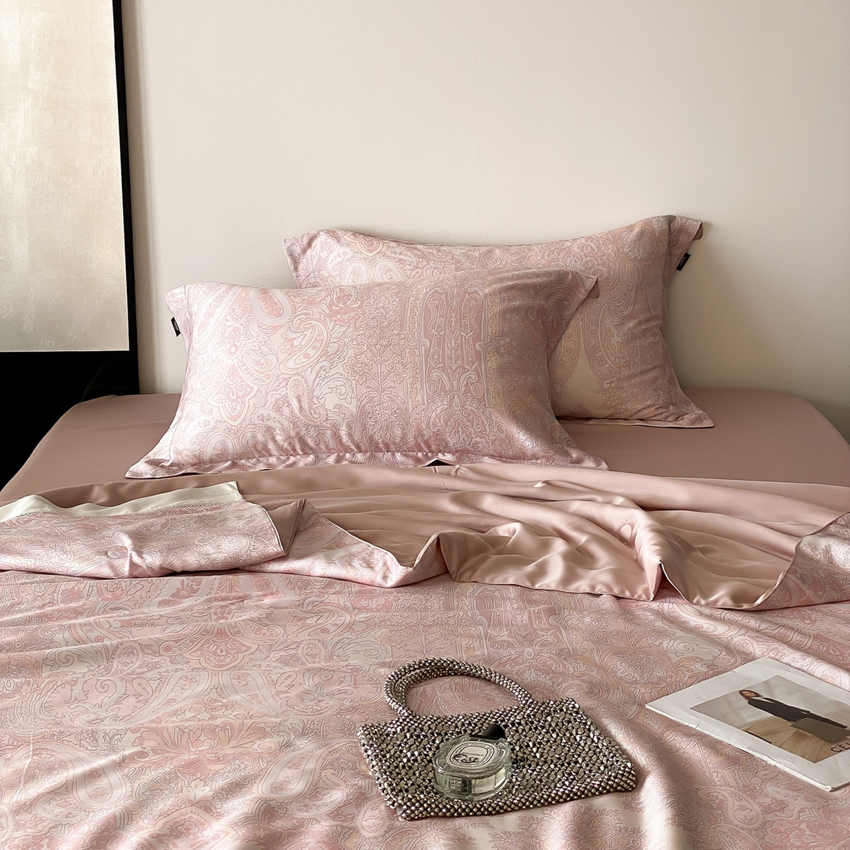 91家纺网 家纺一手货源 找家纺 丽笙被芯 2026新款A类兰精天丝数码印花Naia镂空夏被夏凉被空调被-系列二 悠觅