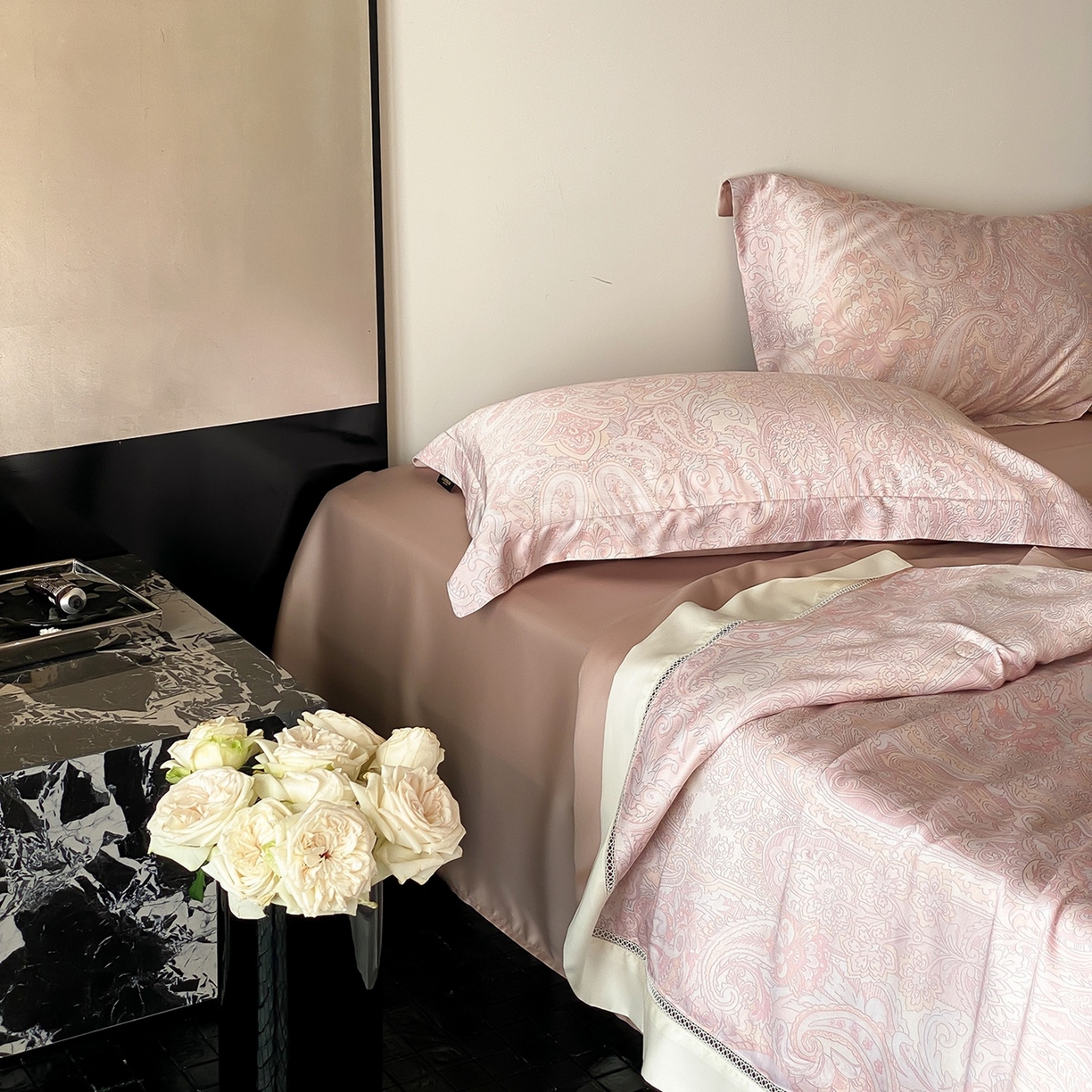 91家纺网 家纺一手货源 找家纺 丽笙被芯 2026新款A类兰精天丝数码印花Naia镂空夏被夏凉被空调被-系列二 悠觅