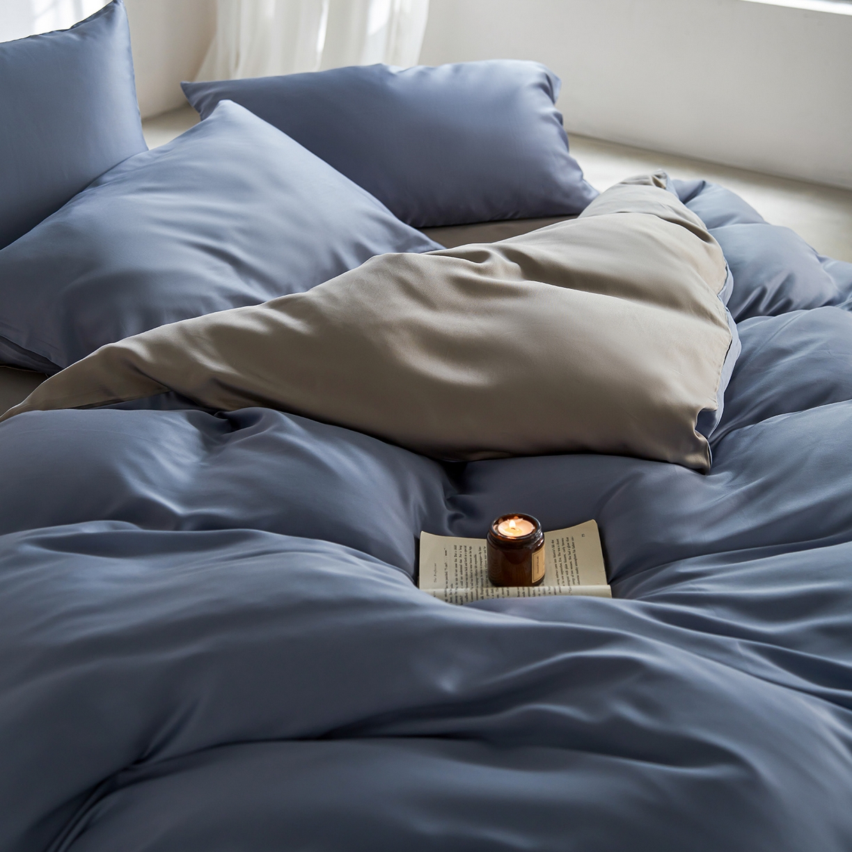 91家纺网 家纺一手货源 找家纺 轩和家居 2026新款60支奥地利兰精天丝四件套 劳伦蓝+伯爵灰