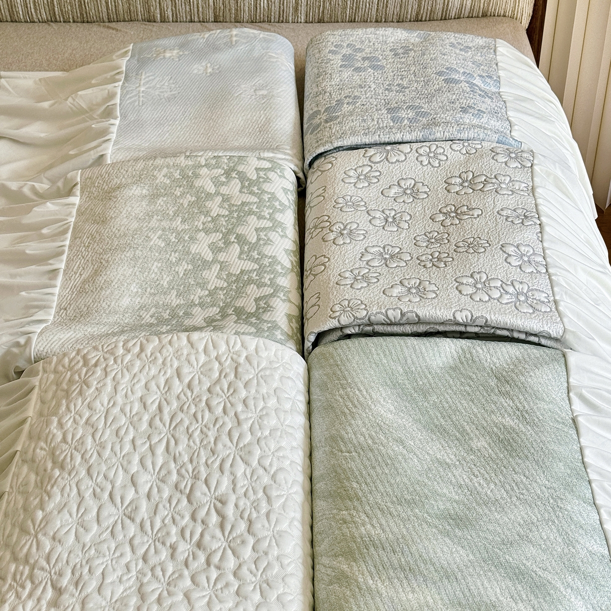 91家纺网 家纺一手货源 找家纺 傲蕾良品 2026新款韩国高分子冰丝软凉席【床裙款】 合集