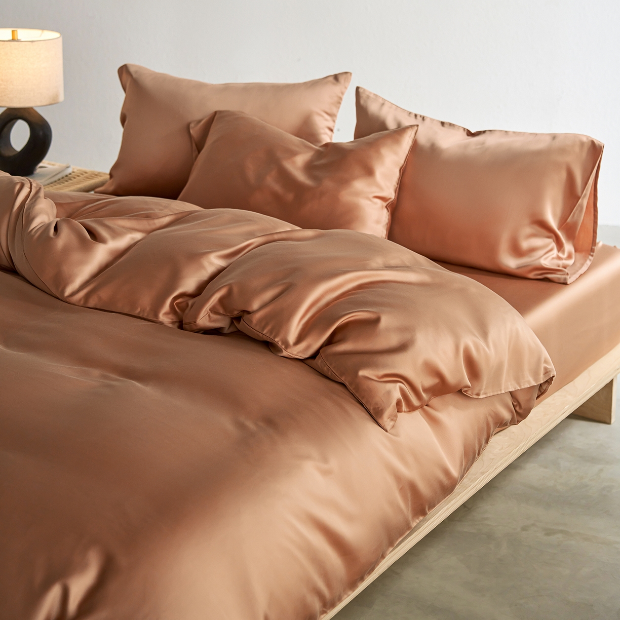 91家纺网 家纺一手货源 找家纺 轩和家居 2026新款60支奥地利兰精天丝四件套 拿铁咖