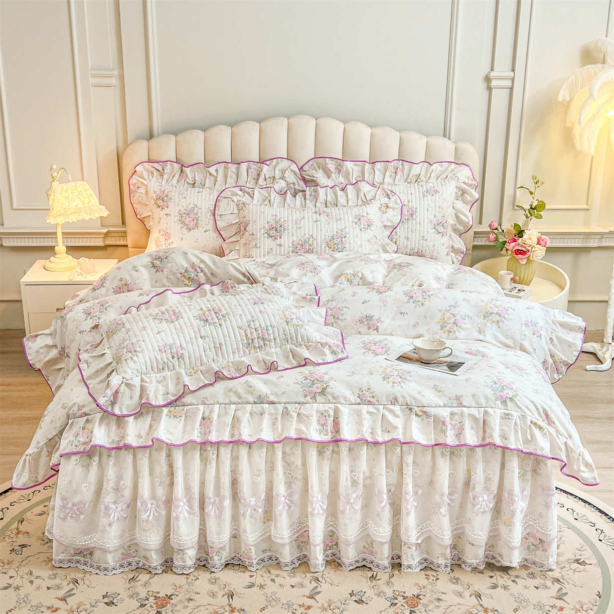 91家纺网 家纺一手货源 找家纺 宜凡家纺 2026新款全棉印花公主风夹棉床裙四件套 镜花映月