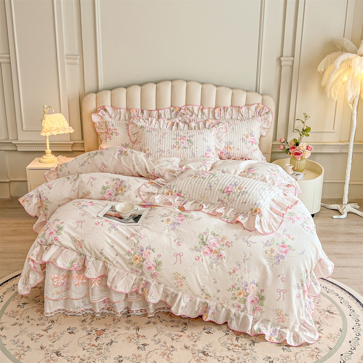 91家纺网 家纺一手货源 找家纺 宜凡家纺 2026新款全棉印花公主风夹棉床裙四件套 玉容昭婉