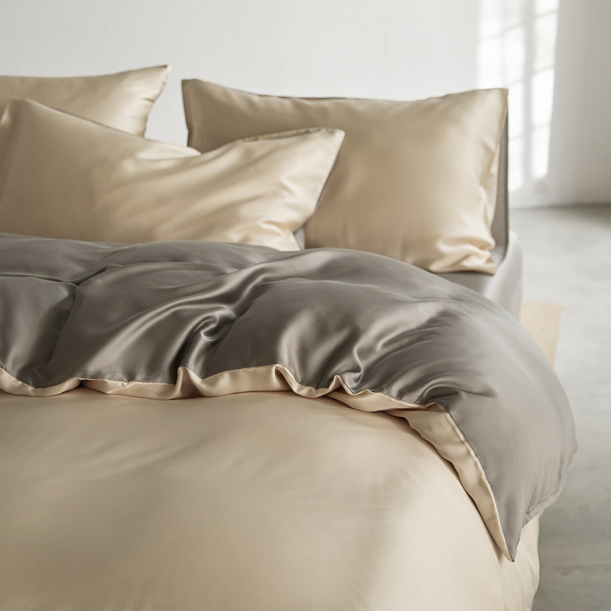 91家纺网 家纺一手货源 找家纺 轩和家居 2026新款60支奥地利兰精天丝四件套 奶酪黄+伯爵灰