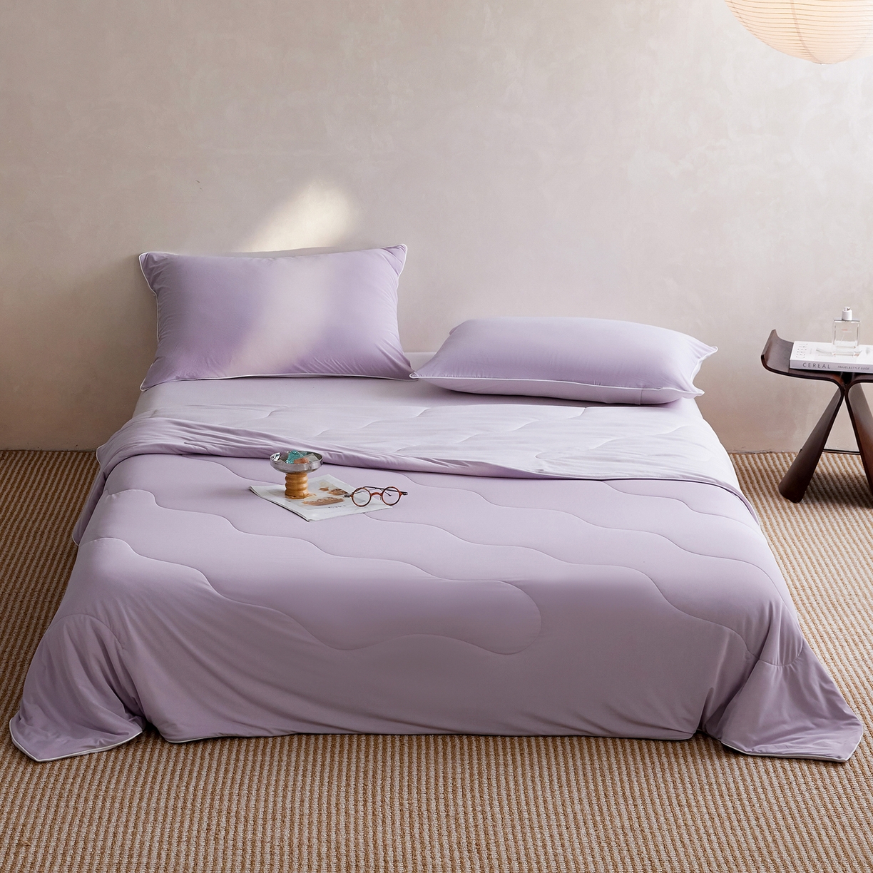 91家纺网 家纺一手货源 找家纺 丽笙被芯 2026新款冷暖深睡控温夏被夏凉被空调被 豆蔻紫