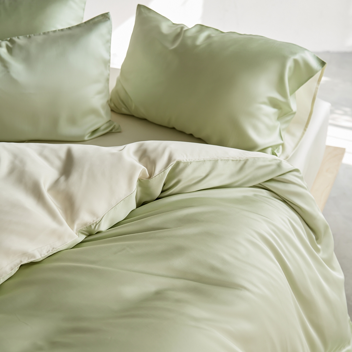 91家纺网 家纺一手货源 找家纺 轩和家居 2026新款60支奥地利兰精天丝四件套 若草色+伊丽莎白