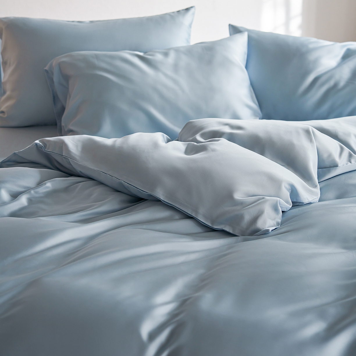 91家纺网 家纺一手货源 找家纺 轩和家居 2026新款60支奥地利兰精天丝四件套 夏日蓝