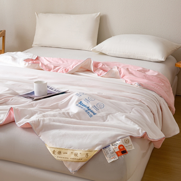 91家纺网 家纺一手货源 找家纺 红日子纺织品 2026新款A类水洗棉冰淇淋夏被空调被 浅粉白