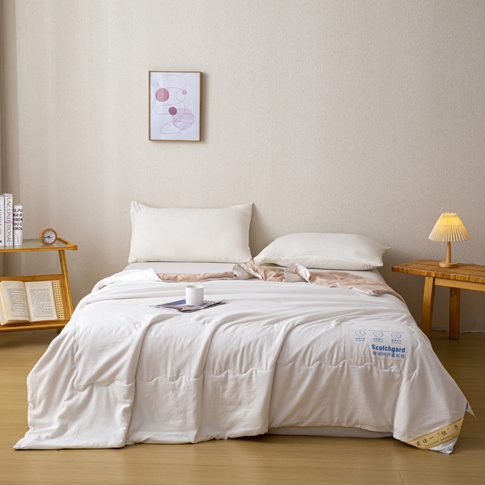 91家纺网 家纺一手货源 找家纺 红日子纺织品 2026新款A类水洗棉冰淇淋夏被空调被 卡其白