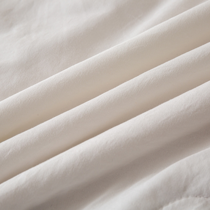 91家纺网 家纺一手货源 找家纺 红日子纺织品 2026新款A类水洗棉冰淇淋夏被空调被 卡其白