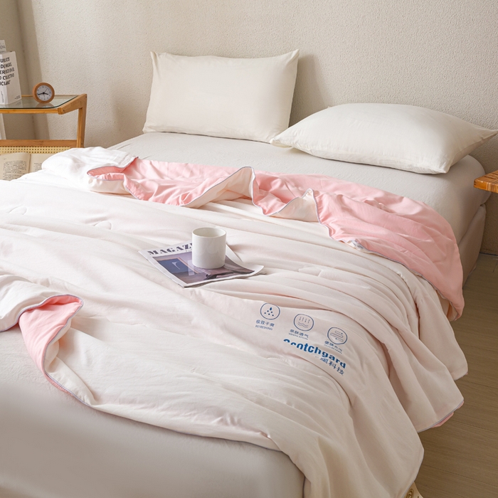 91家纺网 家纺一手货源 找家纺 红日子纺织品 2026新款A类水洗棉冰淇淋夏被空调被 浅粉白