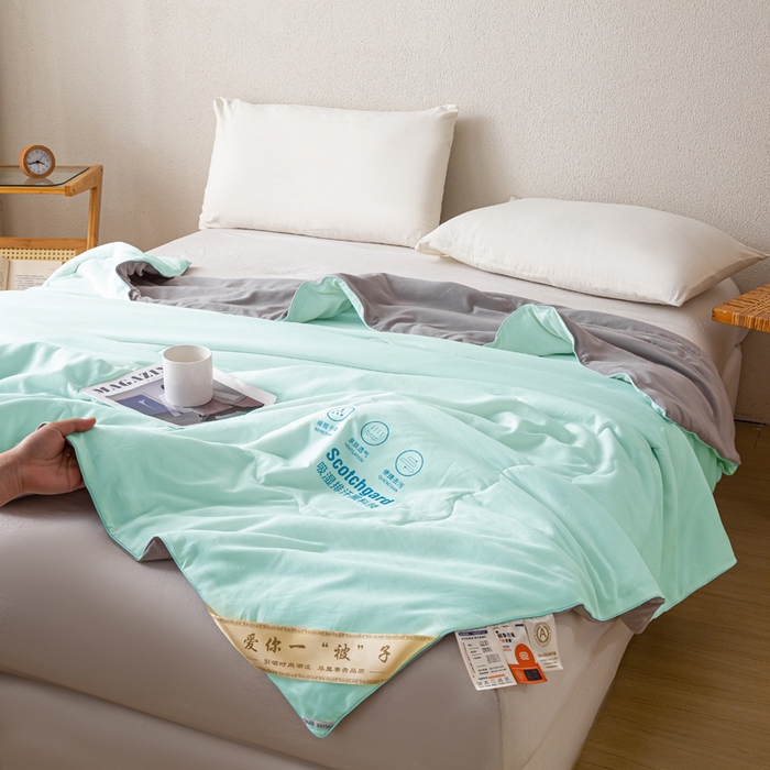 91家纺网 家纺一手货源 找家纺 红日子纺织品 2026新款A类水洗棉冰淇淋夏被空调被 绿拼灰
