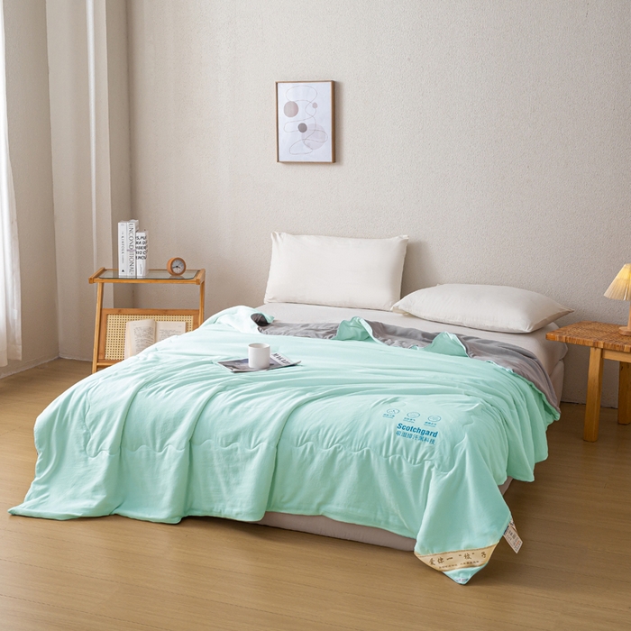 91家纺网 家纺一手货源 找家纺 红日子纺织品 2026新款A类水洗棉冰淇淋夏被空调被 绿拼灰