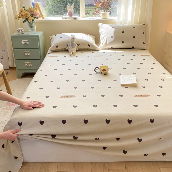 91家纺网 家纺一手货源 找家纺 红日子纺织品 2026新款全棉纯棉单床单 迷你爱心