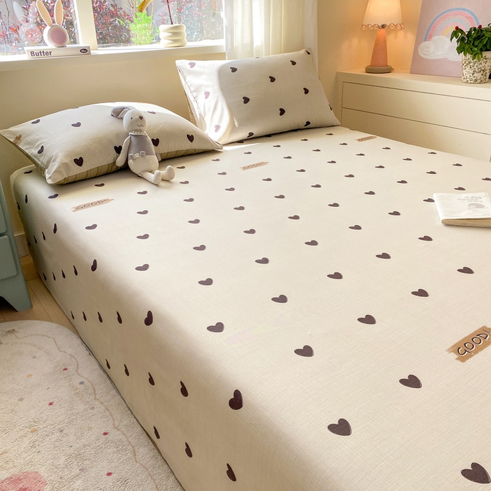 91家纺网 家纺一手货源 找家纺 红日子纺织品 2026新款全棉纯棉单床单 迷你爱心