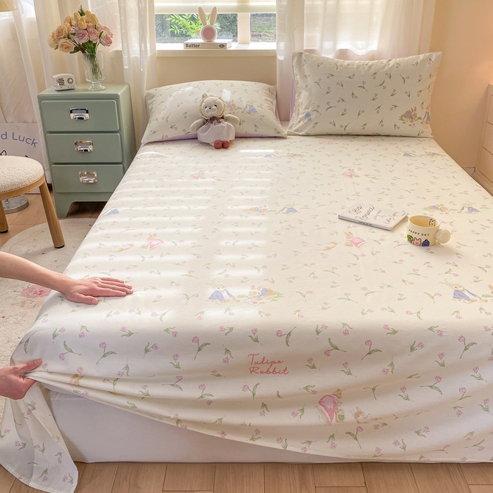 91家纺网 家纺一手货源 找家纺 红日子纺织品 2026新款全棉纯棉单床单 花语萌兔