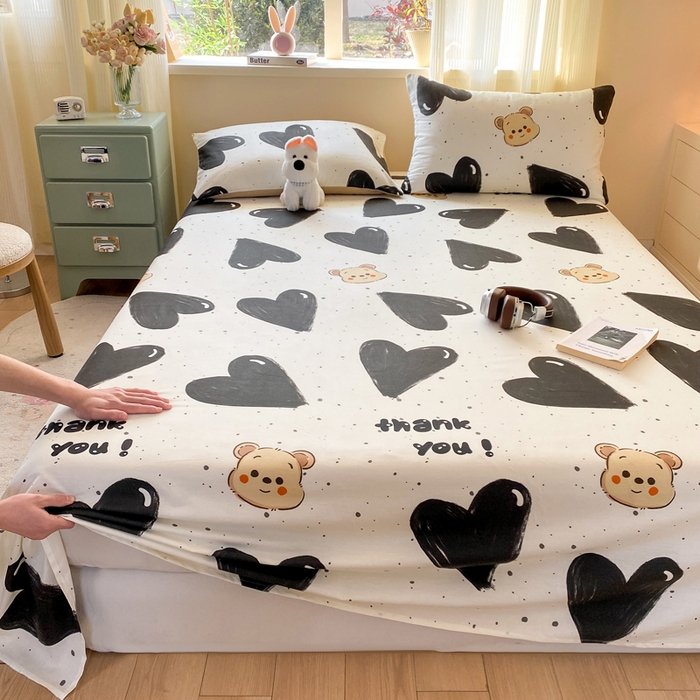 91家纺网 家纺一手货源 找家纺 红日子纺织品 2026新款全棉纯棉单床单 萌心熊宝