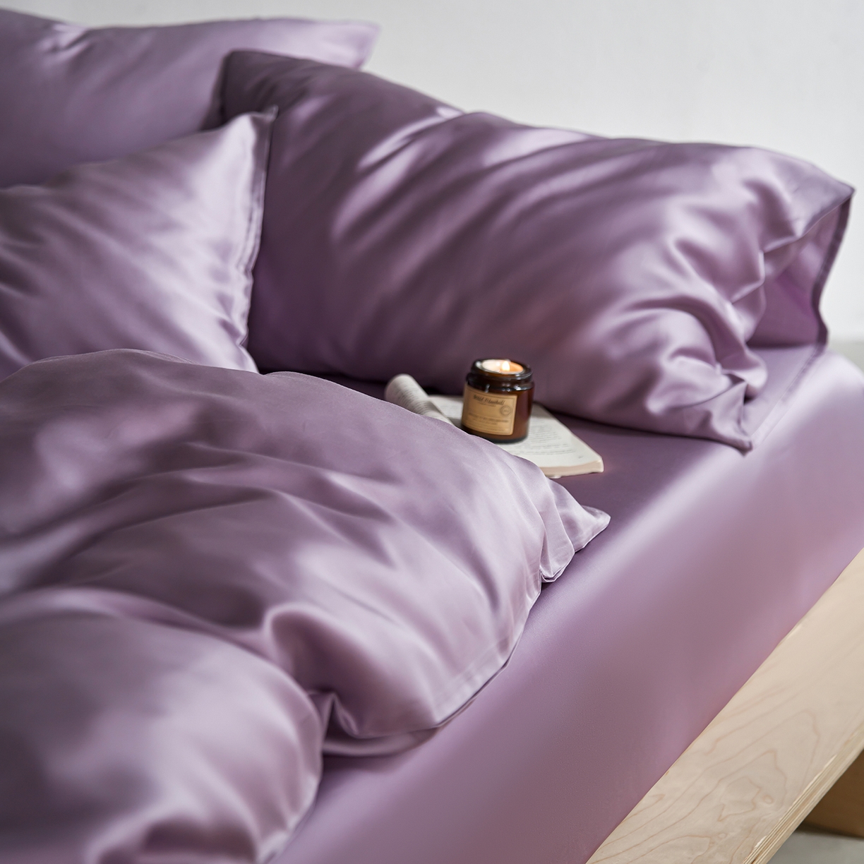 91家纺网 家纺一手货源 找家纺 轩和家居 2026新款60支奥地利兰精天丝四件套 香气紫