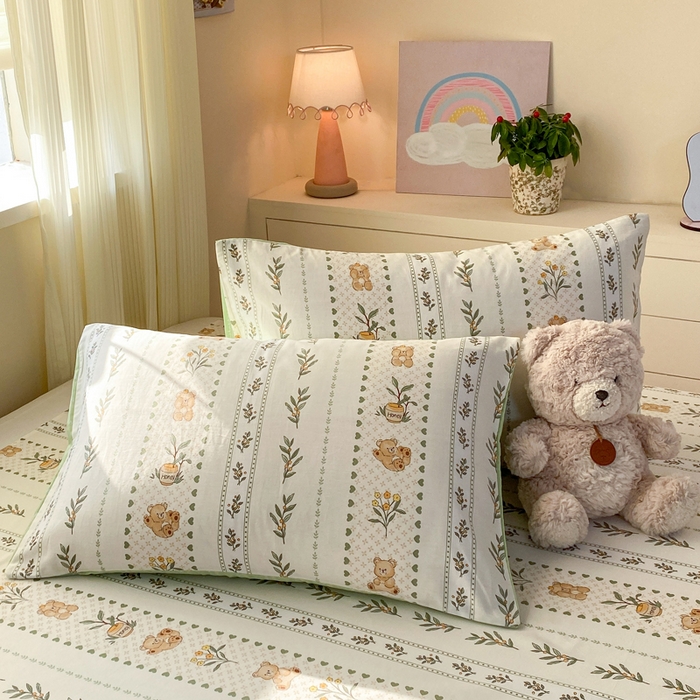 91家纺网 家纺一手货源 找家纺 红日子纺织品 2026新款全棉纯棉单床单 小熊慕斯