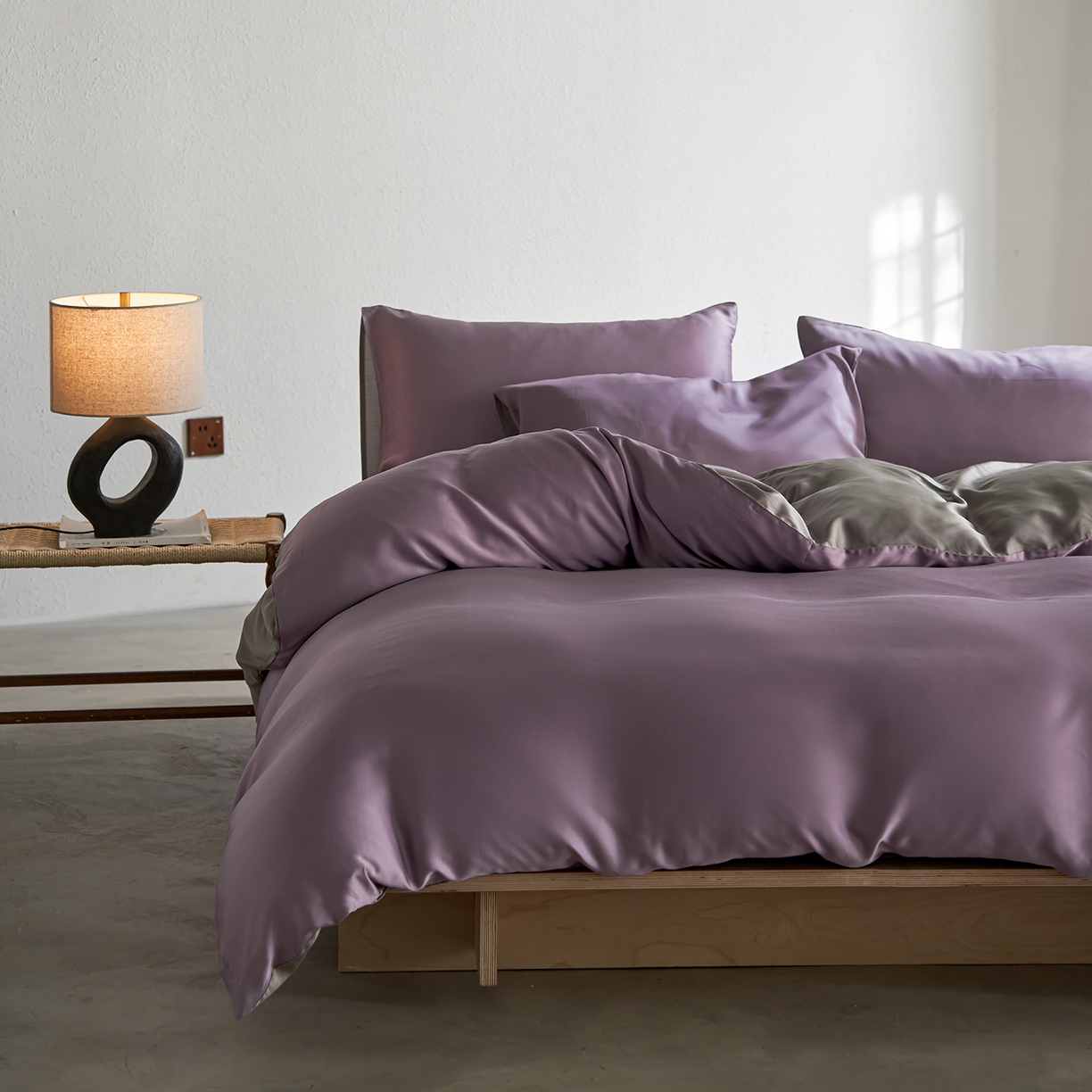 91家纺网 家纺一手货源 找家纺 轩和家居 2026新款60支奥地利兰精天丝四件套 香气紫+伯爵灰